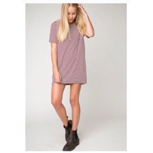 maroon and white t shirt dress